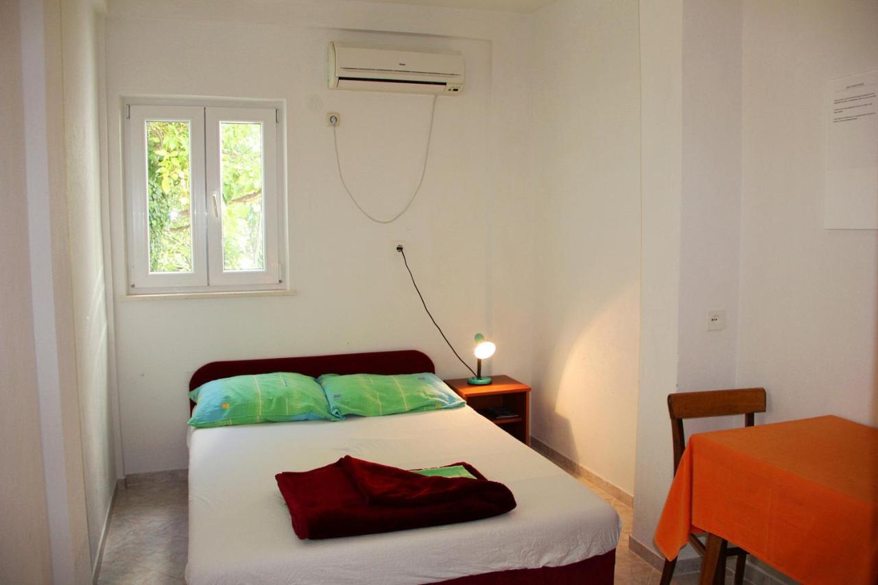 Fenix Studio Apartment *